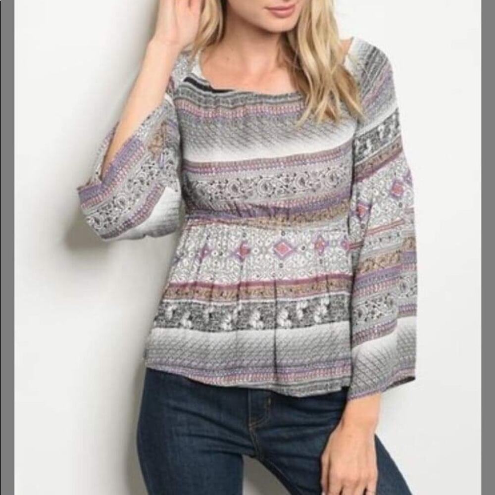 NWT Dance & Marvel Bell Sleeved Boho Top